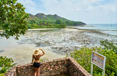 Excursión a la isla Curieuse